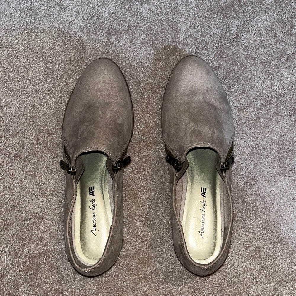 American Eagle Booties Sz 6 1/2